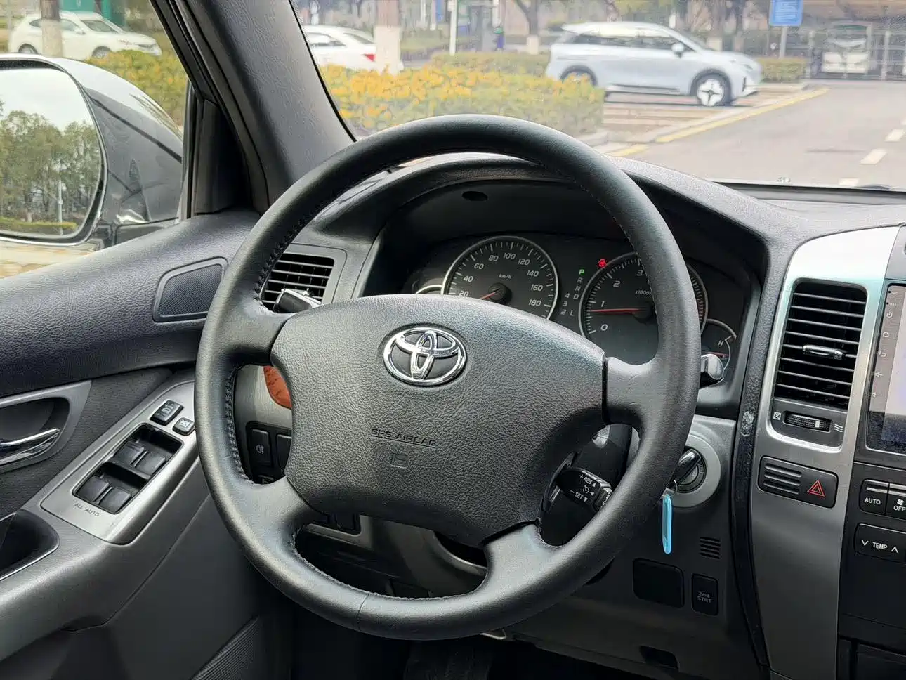 Toyota Prado 2006 4.0L Auto VX фото 6