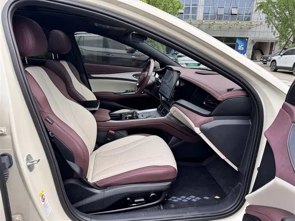 BYD Seal 07 DM-i 2025 Smart Drive Edition DM-i 1.5L 125km Premium фото 9