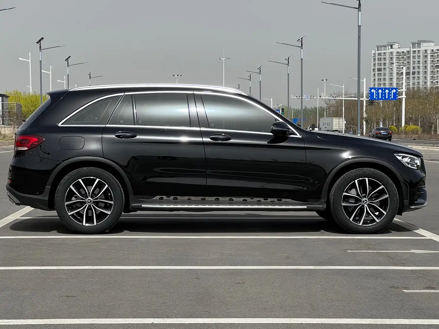 Mercedes-Benz GLC 2021 GLC 260 L 4MATIC Luxury фото 14