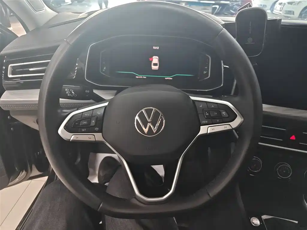 Volkswagen Sagitar 2023 300TSI DSG Surpassing Edition фото 13