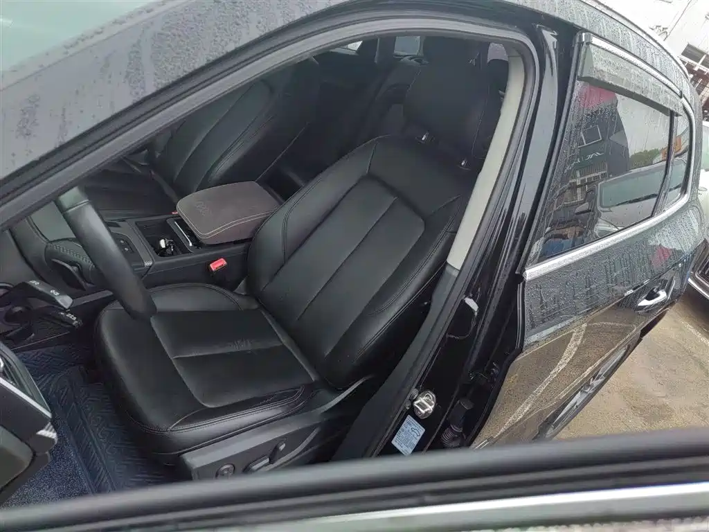 Audi Q5L 2018 45 TFSI Exclusive Fashion (China V) фото 11