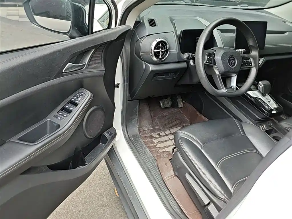 BYD Yuan New Energy 2019 EV360 Smart Connect Edition фото 15