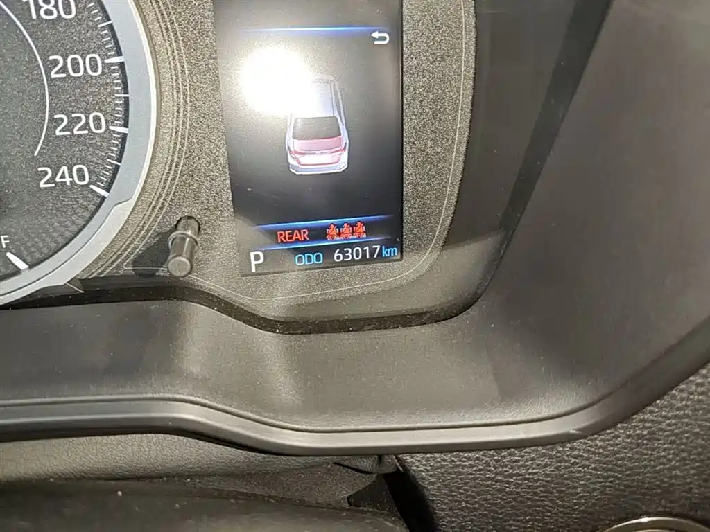 Toyota Corolla 2021 1.2T S-CVT Elite Edition фото 19