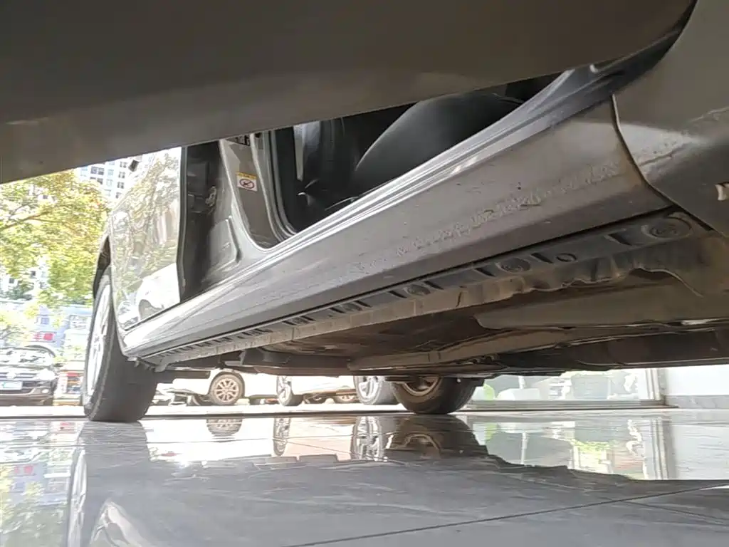Toyota Corolla 2014 1.6L CVT GL фото 21