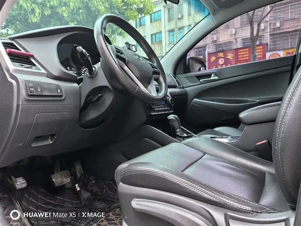 Hyundai Tucson 2015 1.6T Dual Clutch 2WD Smart фото 23