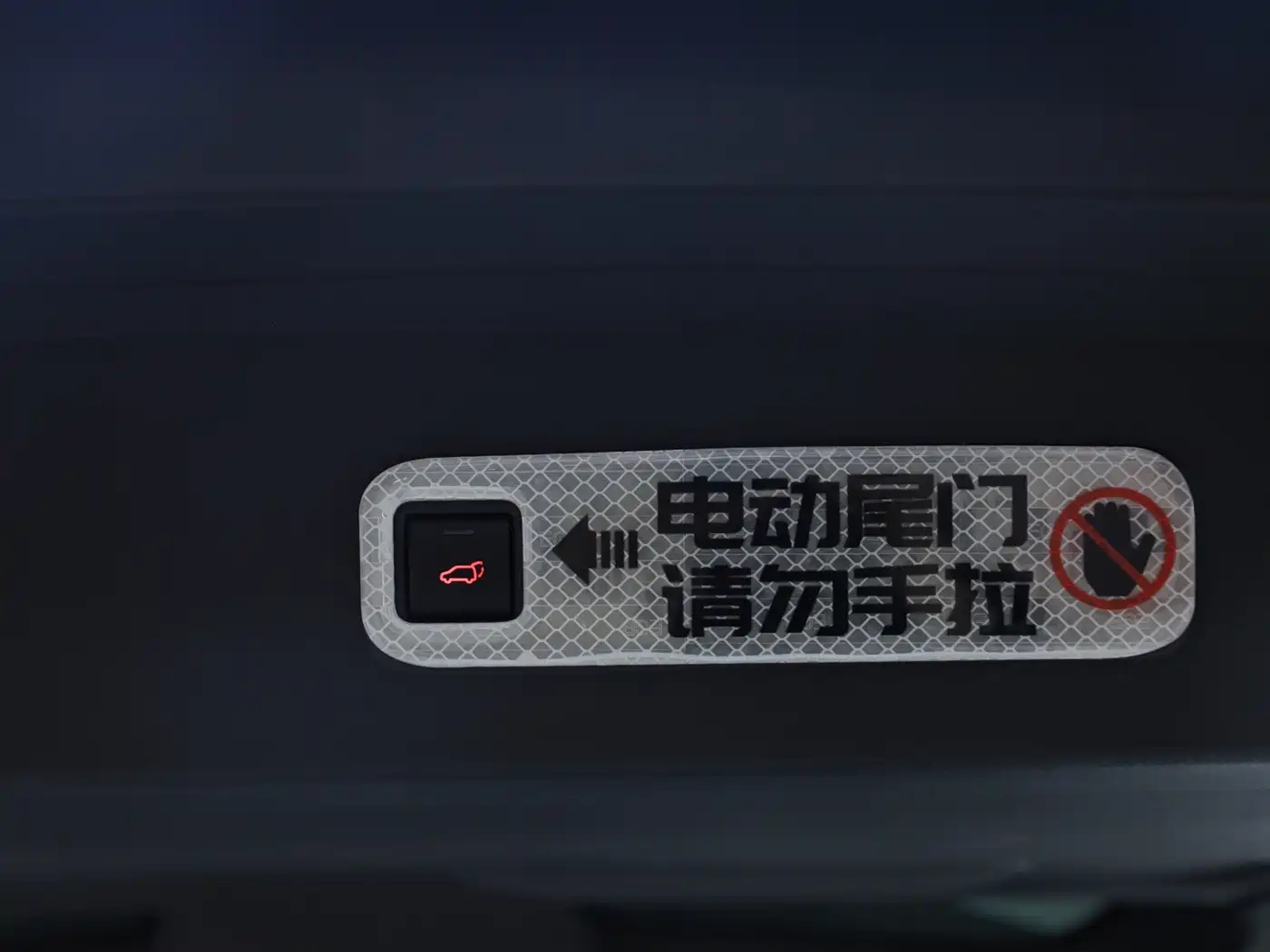 Toyota Granvia 2024 2023 2.5L Hybrid Luxury Edition