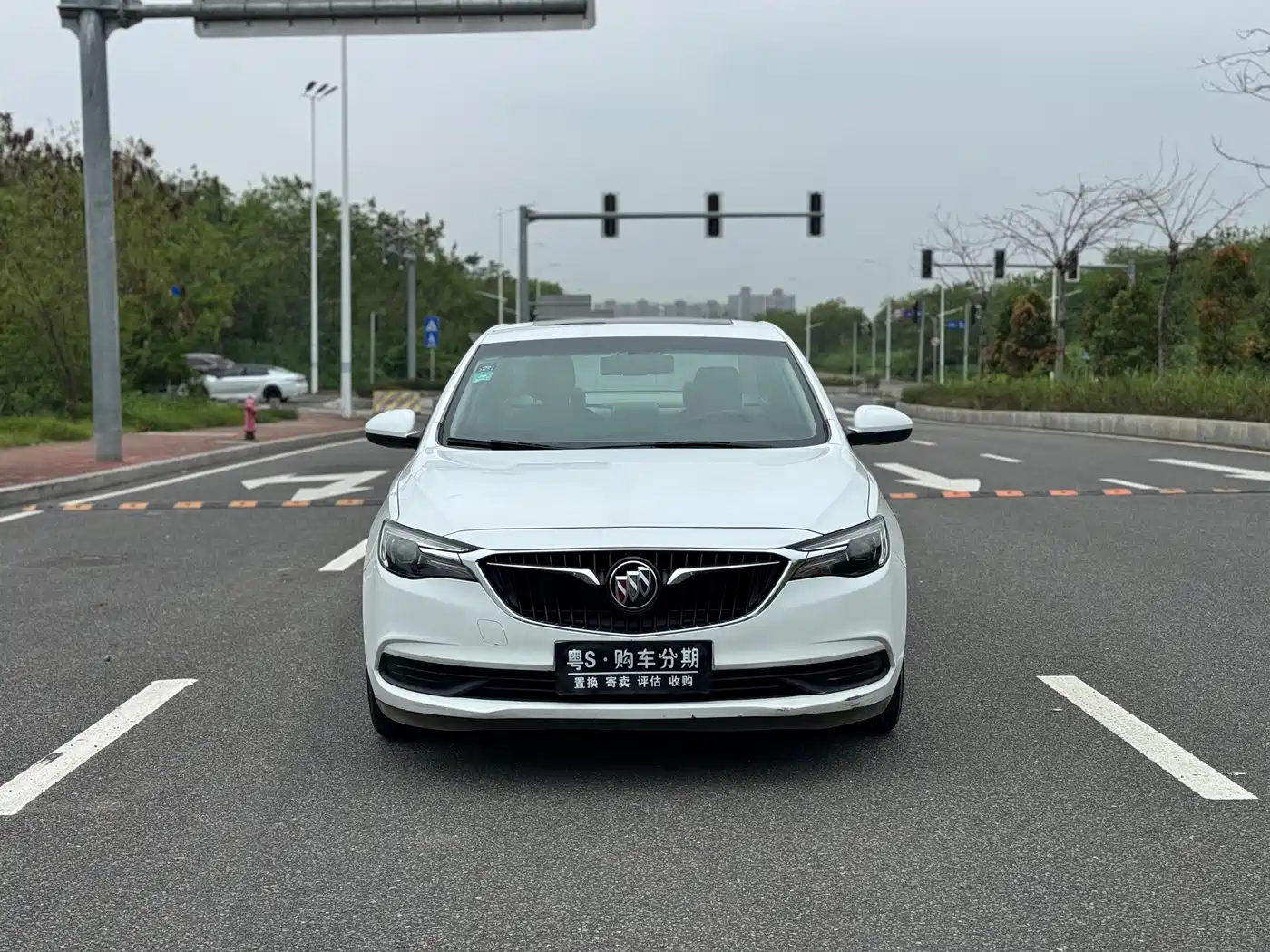 Buick Excelle 2019 15T DCT Connected Elite (China V) фото 2