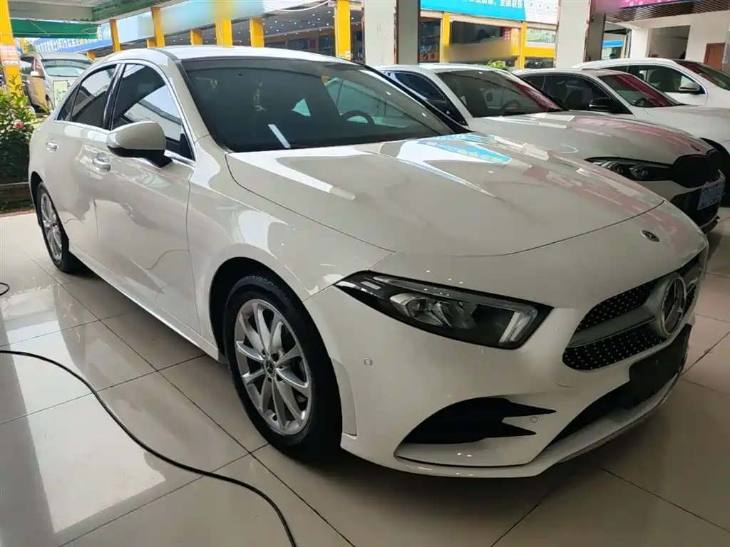 Mercedes-Benz A-Class 2022 Facelift A 200 L Sport Sedan Fashion Style фото 4