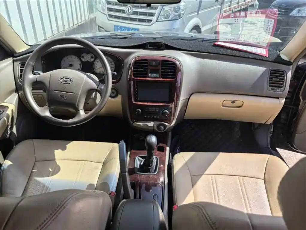 Hyundai Mingyu 2009 1.8L Manual Luxury GL фото 5