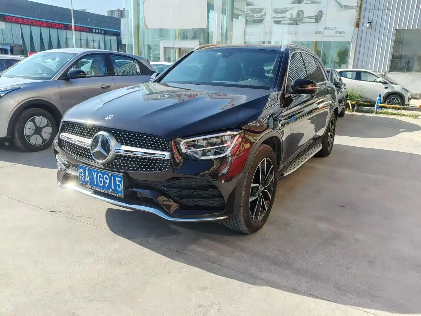 MERCEDES-BENZ GLC