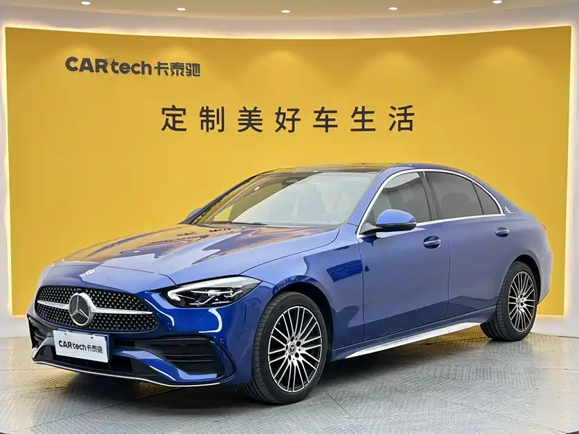 Фото 12 - Mercedes-Benz C-Class