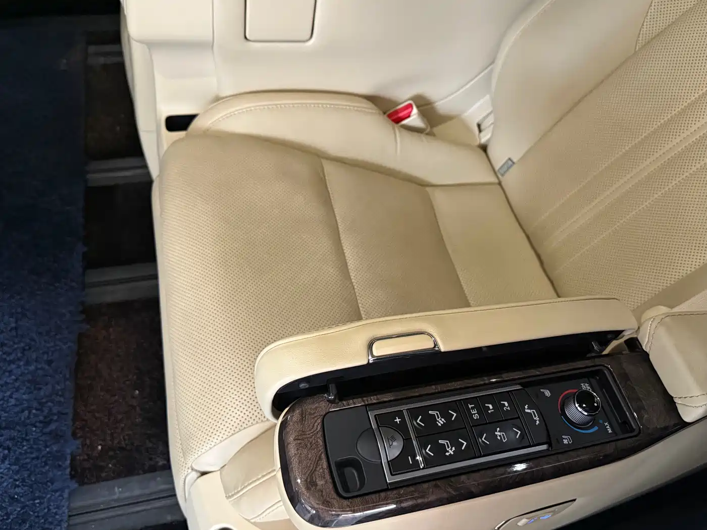 Toyota Vellfire 2023 Crown Hybrid 2.5L HV Premium фото 5