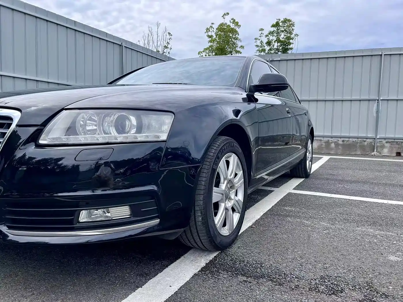 Фото 7 - Audi A6L