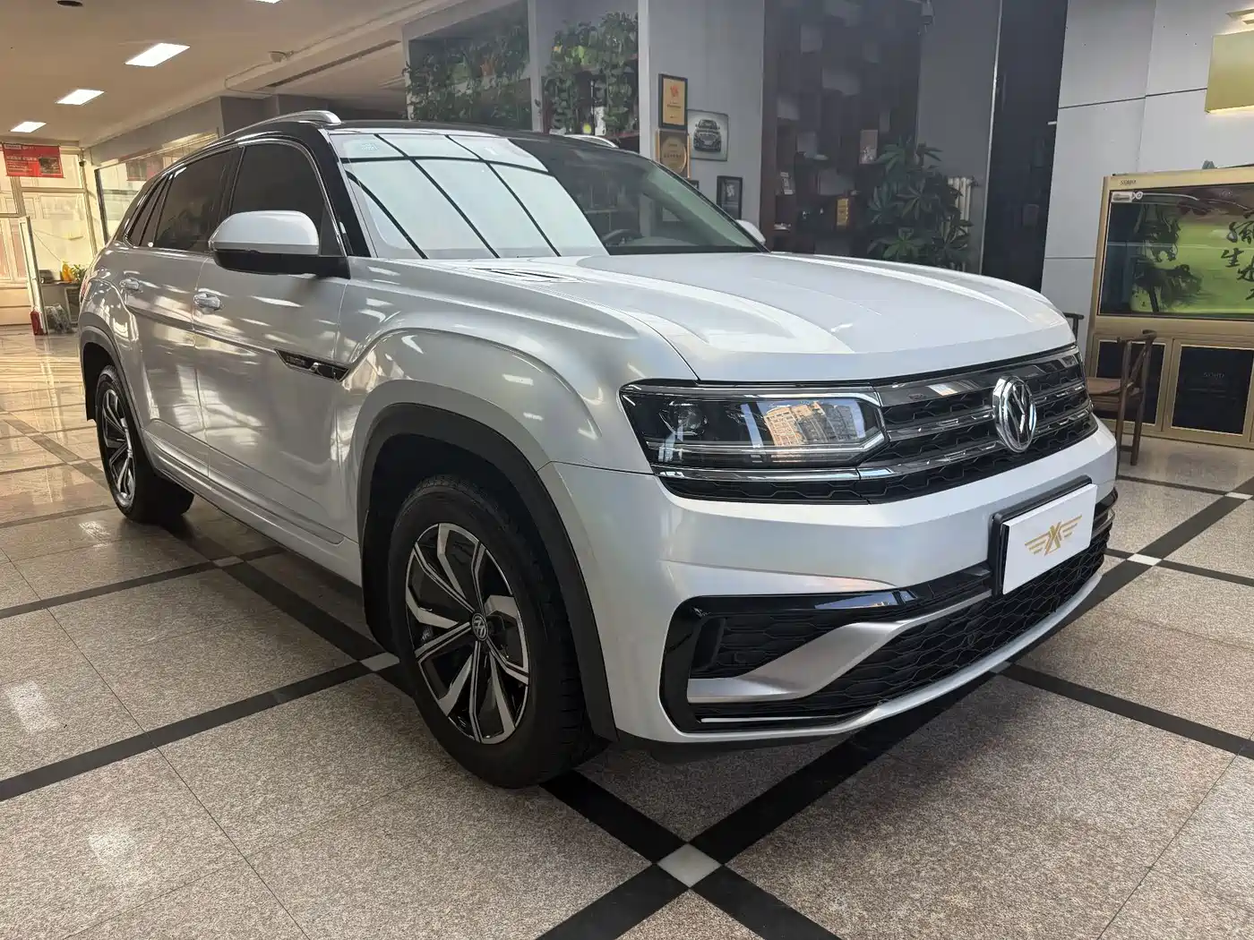 صورة 3 - Volkswagen Teramont