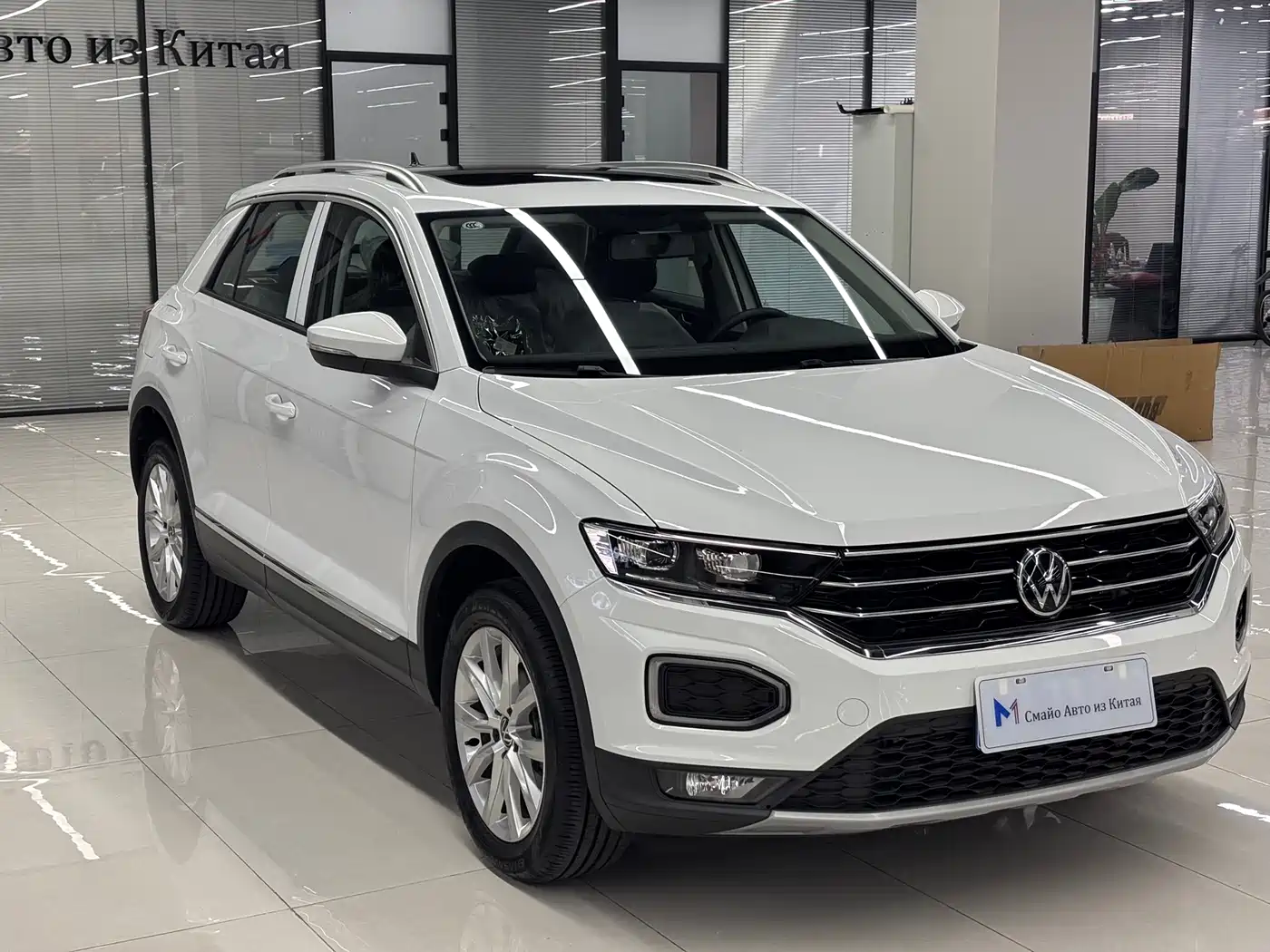 Volkswagen T-ROC 2021 Facelift 280TSI DSG 2WD Elite Smart Connect Edition фото 2