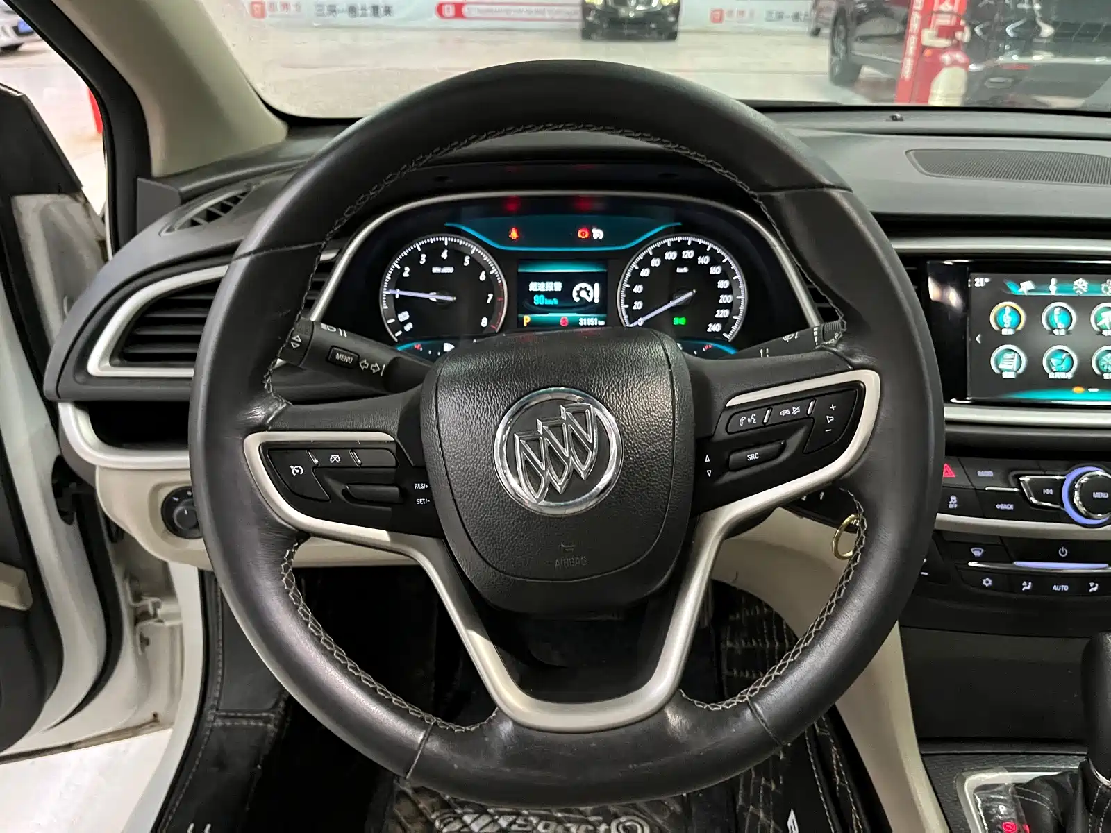 Фото 4 - Buick Excelle