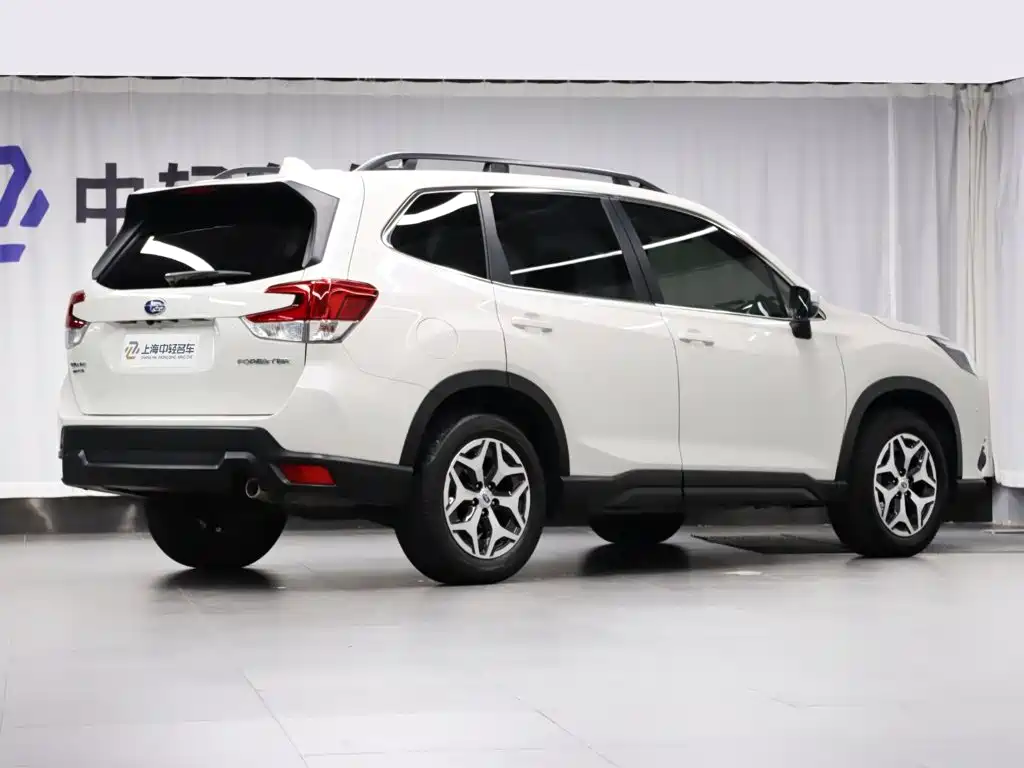 Subaru Forester 2023 2022 2.0i AWD Luxury Edition with EyeSight