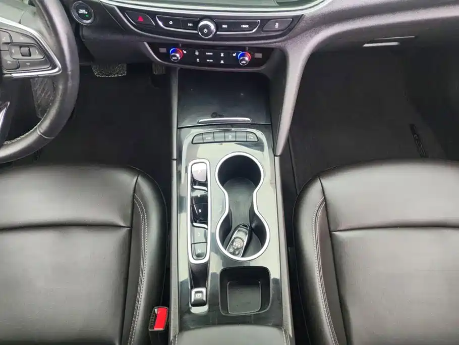 Buick Regal 2025 2024 25T Ultra Comfort Edition