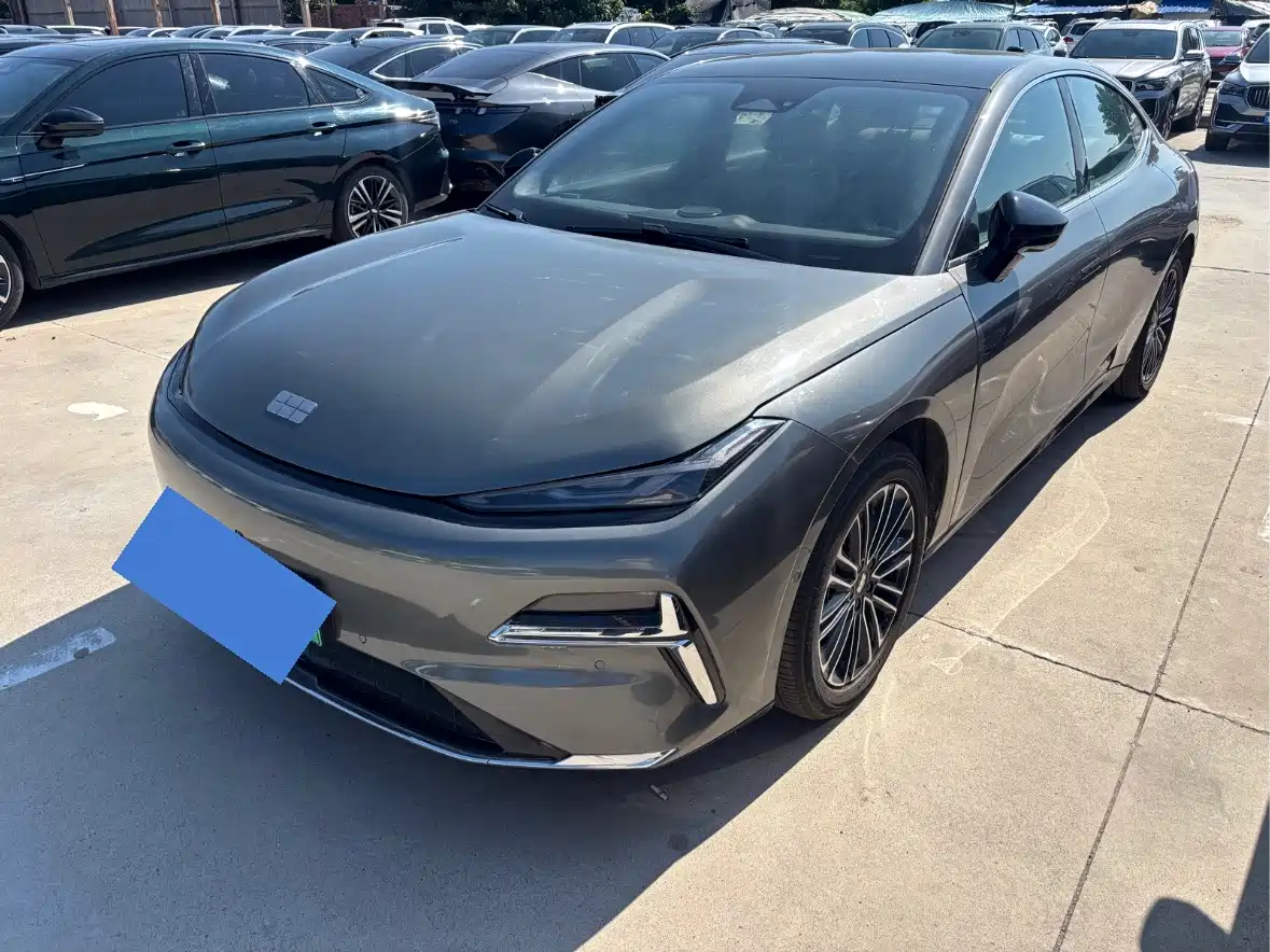 Geely Galaxy Galaxy Xingyao 8 2025