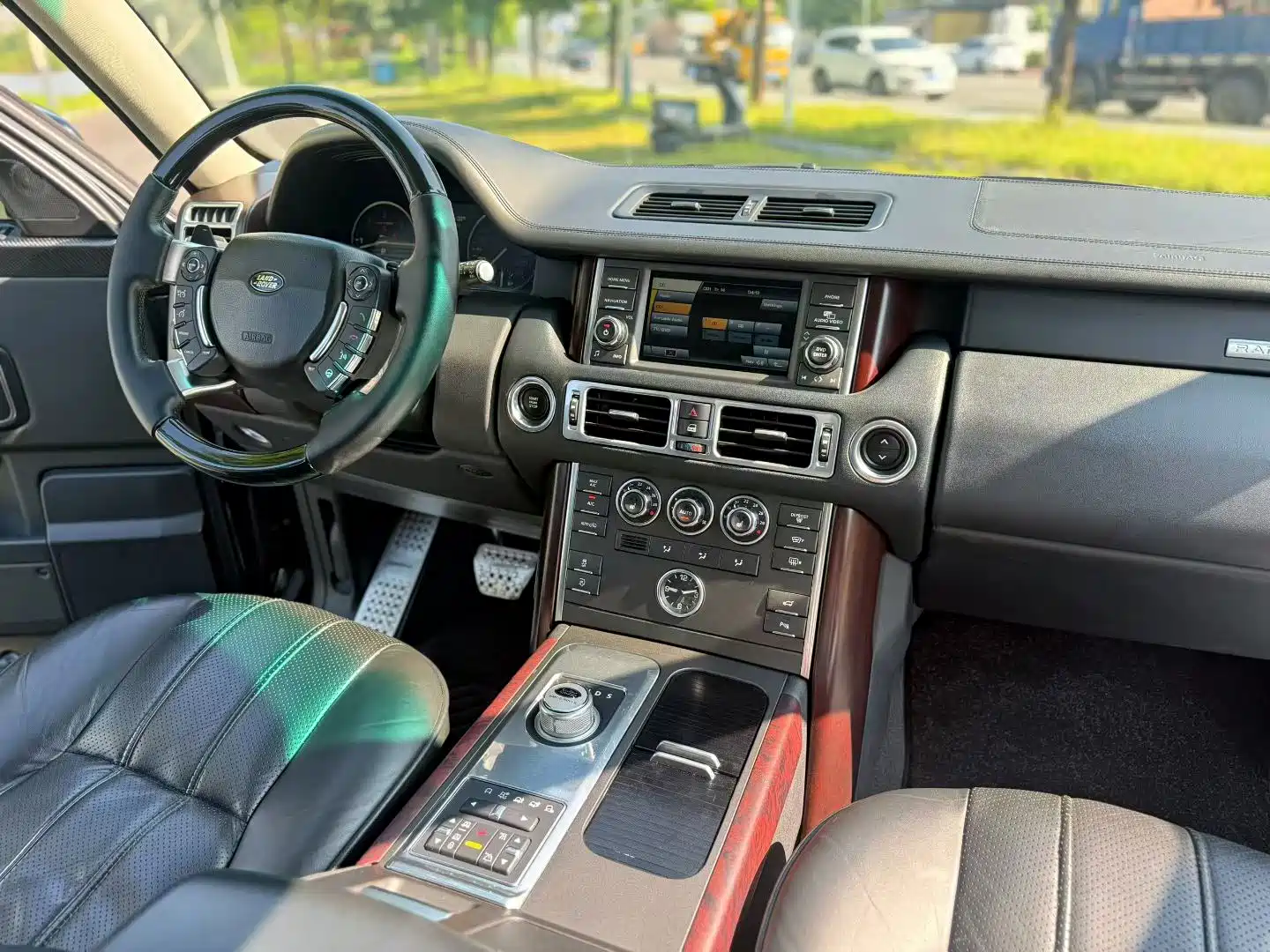 Фото 7 - Land Rover Range Rover