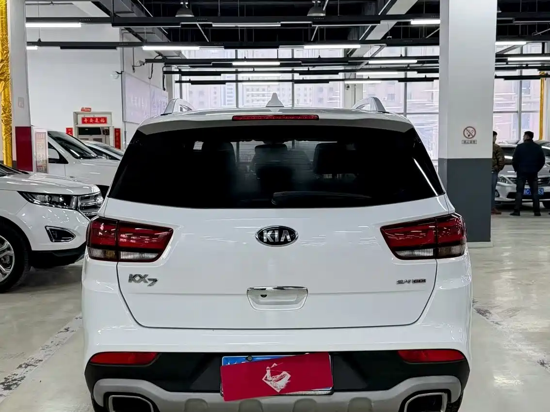 Kia KX7 2017 2.4L Automatic 2WD GLS 5-seater фото 8