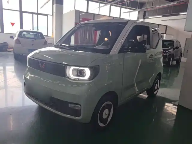 Wuling Hongguang MINI EV Macaron, 120km, литий-железо-фосфатный аккумулятор