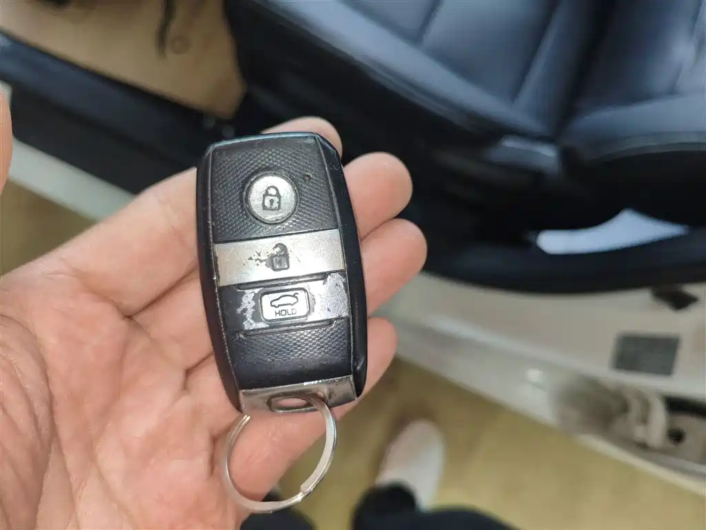 Kia K3 2015 1.6L Automatic GLS фото 17
