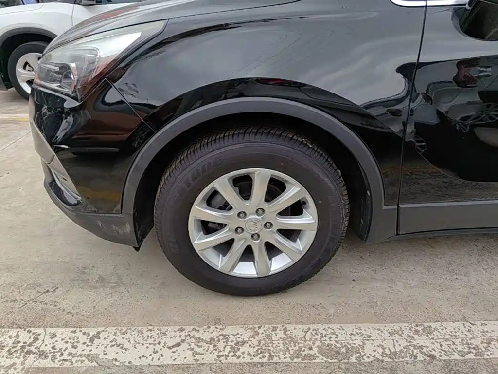 Photo 23 - Buick Envision Plus