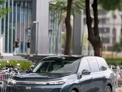 Geely Galaxy M9
