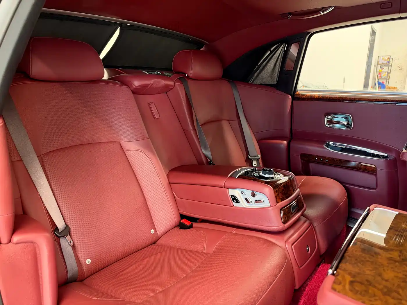 Rolls-Royce Ghost 2013 2012 6.6T Extended Version