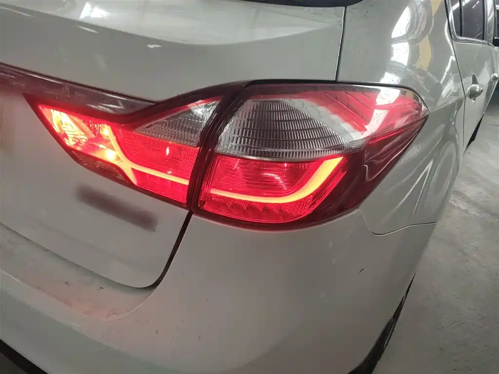 Kia K3 2017 1.6L Automatic 15th Anniversary Special GLS фото 24