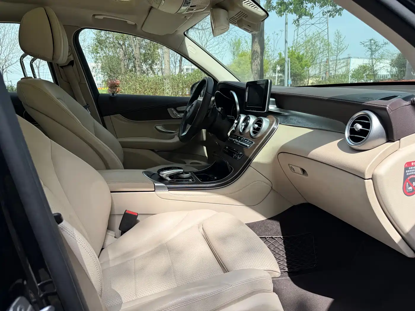 Mercedes-Benz GLC 2016 GLC 300 4MATIC Dynamic фото 9