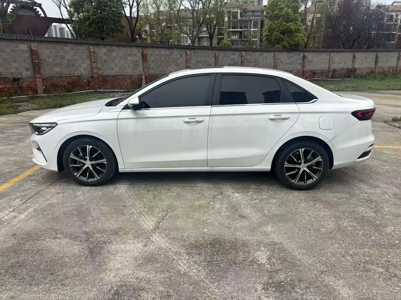 GEELY AUTOMOBILE EMGRAND