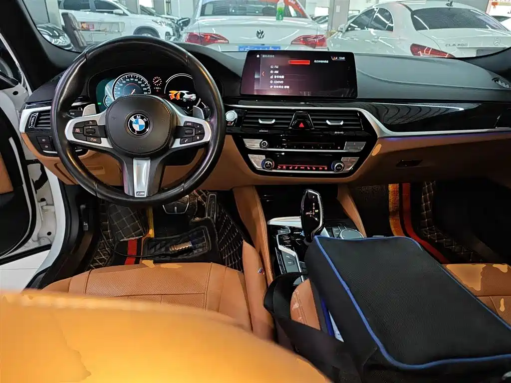 BMW 5 Series 2018 Facelift 530Li Exclusive M Sport Package фото 10