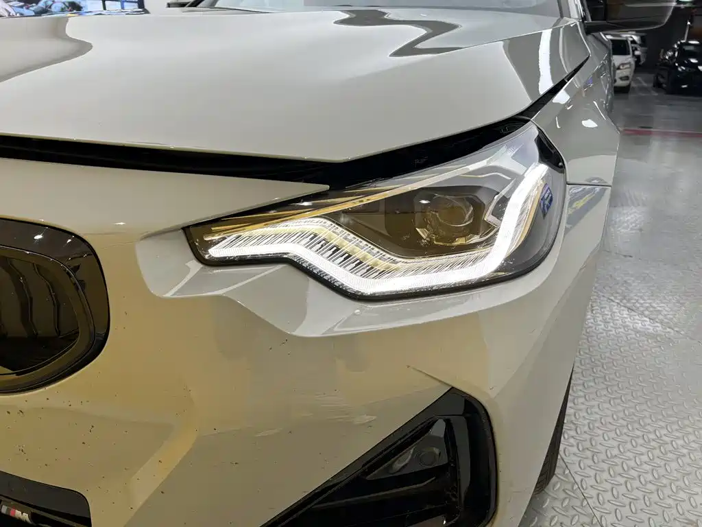 صورة 8 - BMW M240i