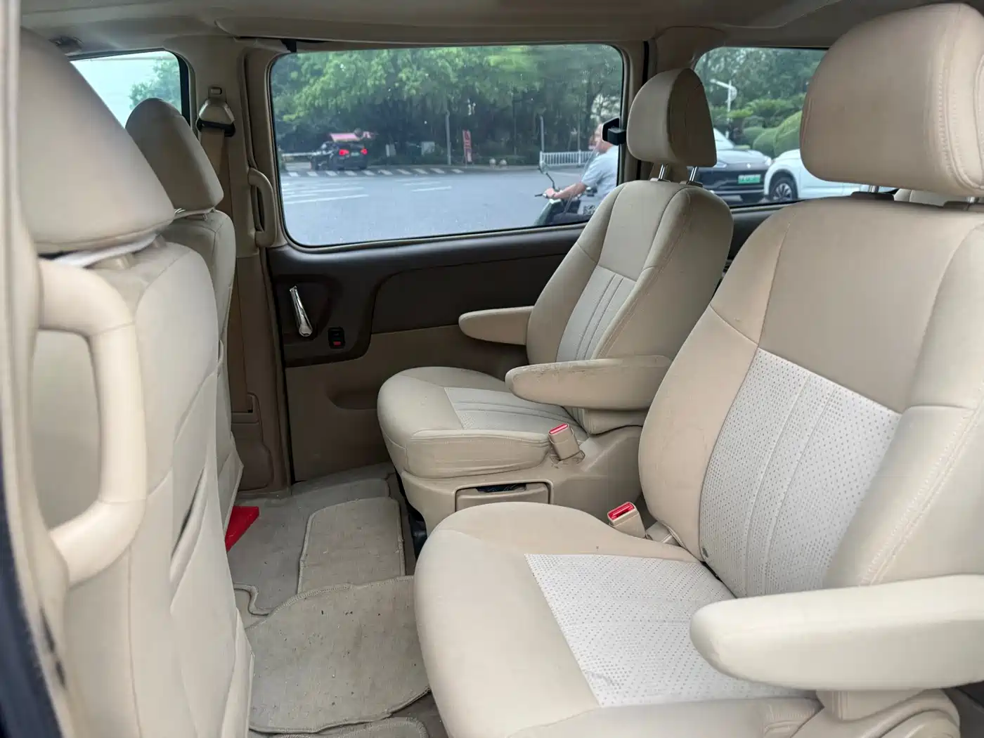 Buick GL8 2014 2.4L Classic Edition фото 11