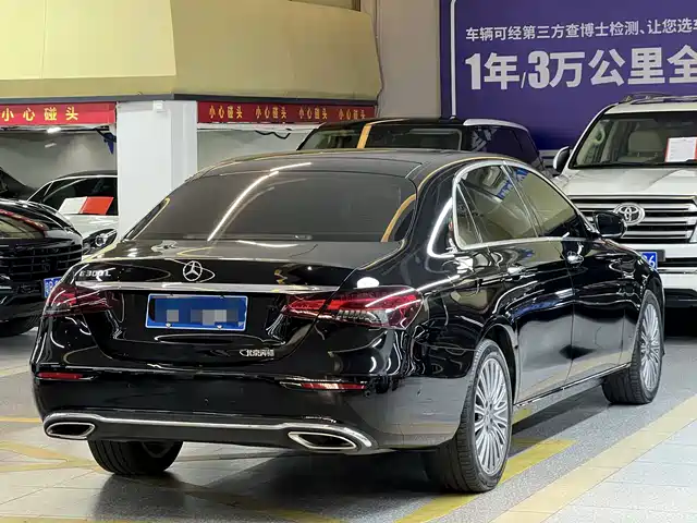 Mercedes-Benz E-Class 2023 E 300 L Luxury — фото 4