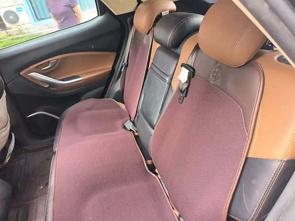 Soueast DX7 2017 2017 1.5T Automatic Glory Edition