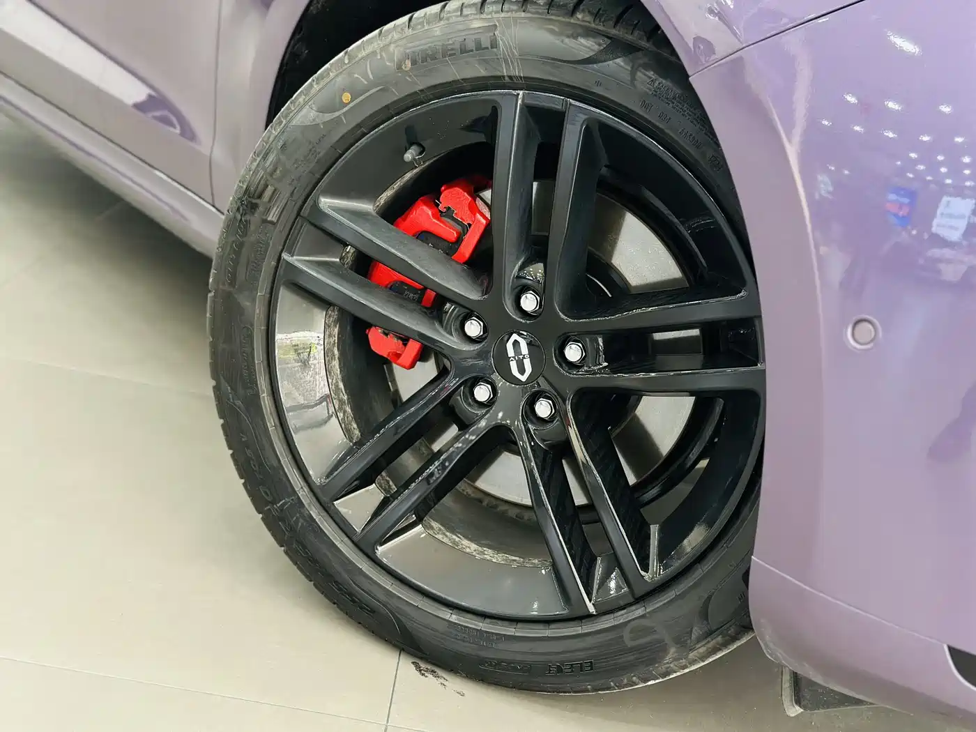 AITO Wenjie AITO M5 2025 Extended Range Ultra AWD фото 11