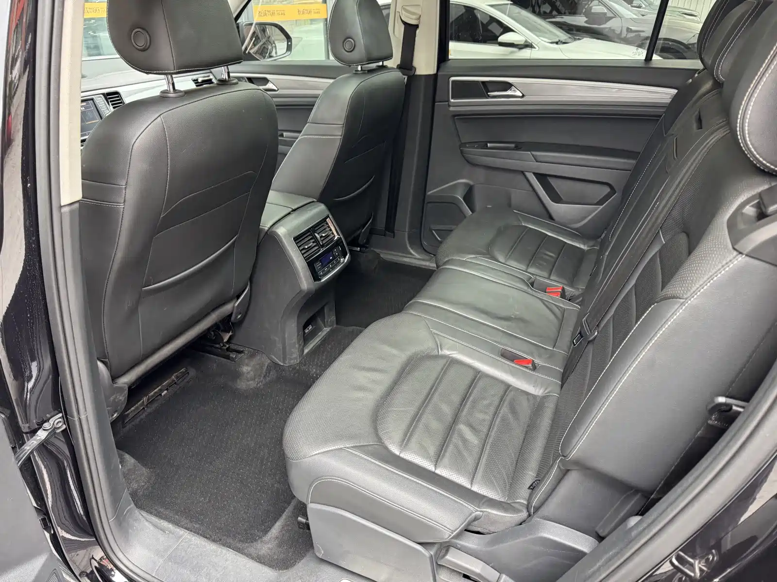 Фото 9 - Volkswagen Teramont