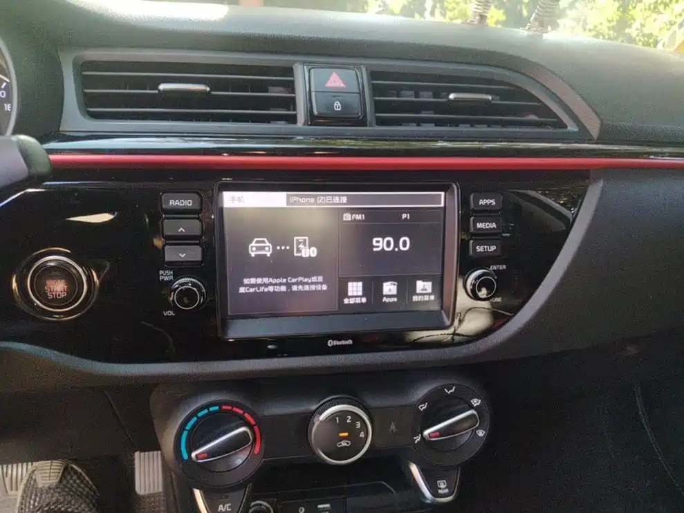 Kia KX CROSS 2018 2017 1.4L AT GLS