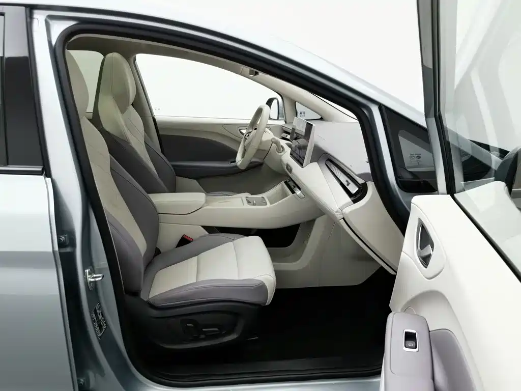 MG MG4 EV 2025 2025 Base Model