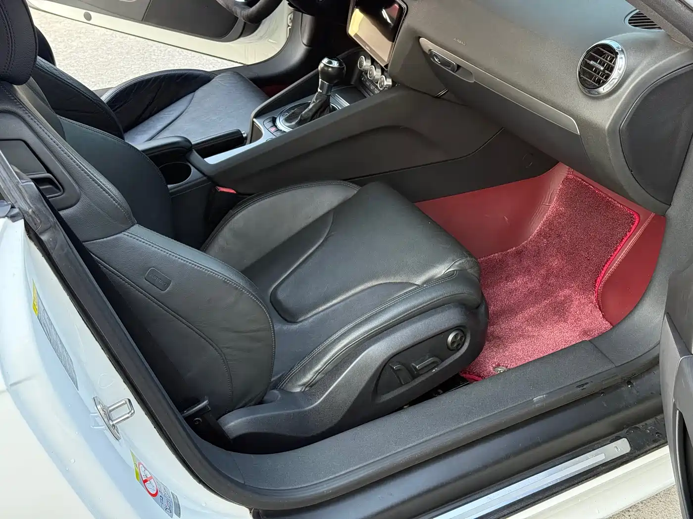 Audi TT 2014 TT Coupe 45 TFSI Premium Edition фото 9