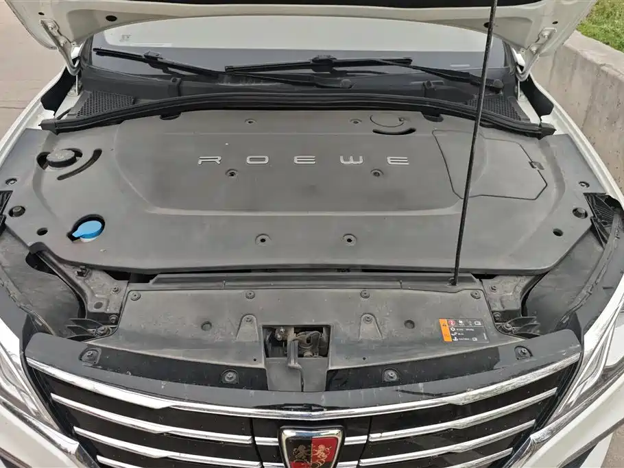 ROEWE EI5