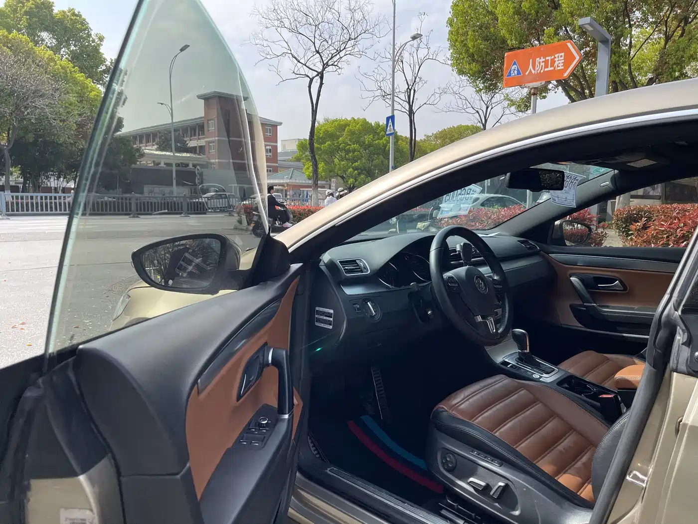 Volkswagen FAW-Volkswagen CC 2015 2.0TSI Luxury фото 15