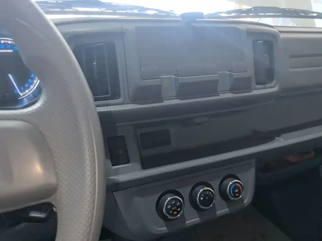 Karry Jiangtun E5 2025 2024 268km Clear Window 6-seater Version