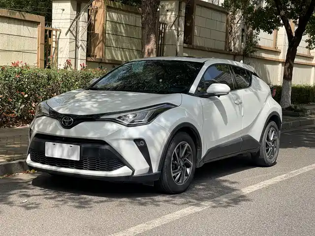 TOYOTA C HR
