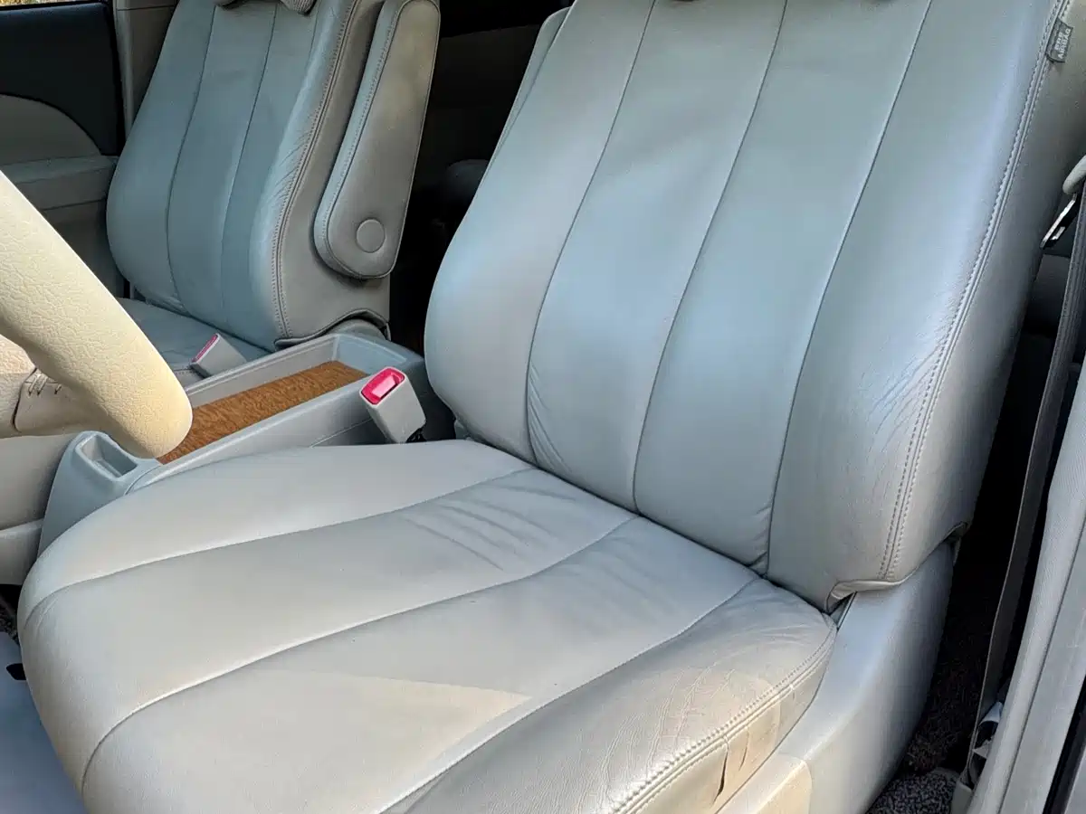 Toyota Previa 2009