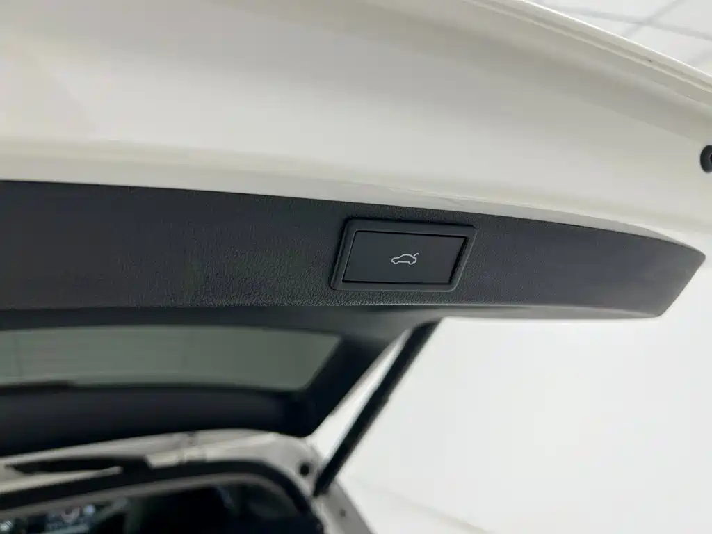 Photo 11 - Škoda Karoq