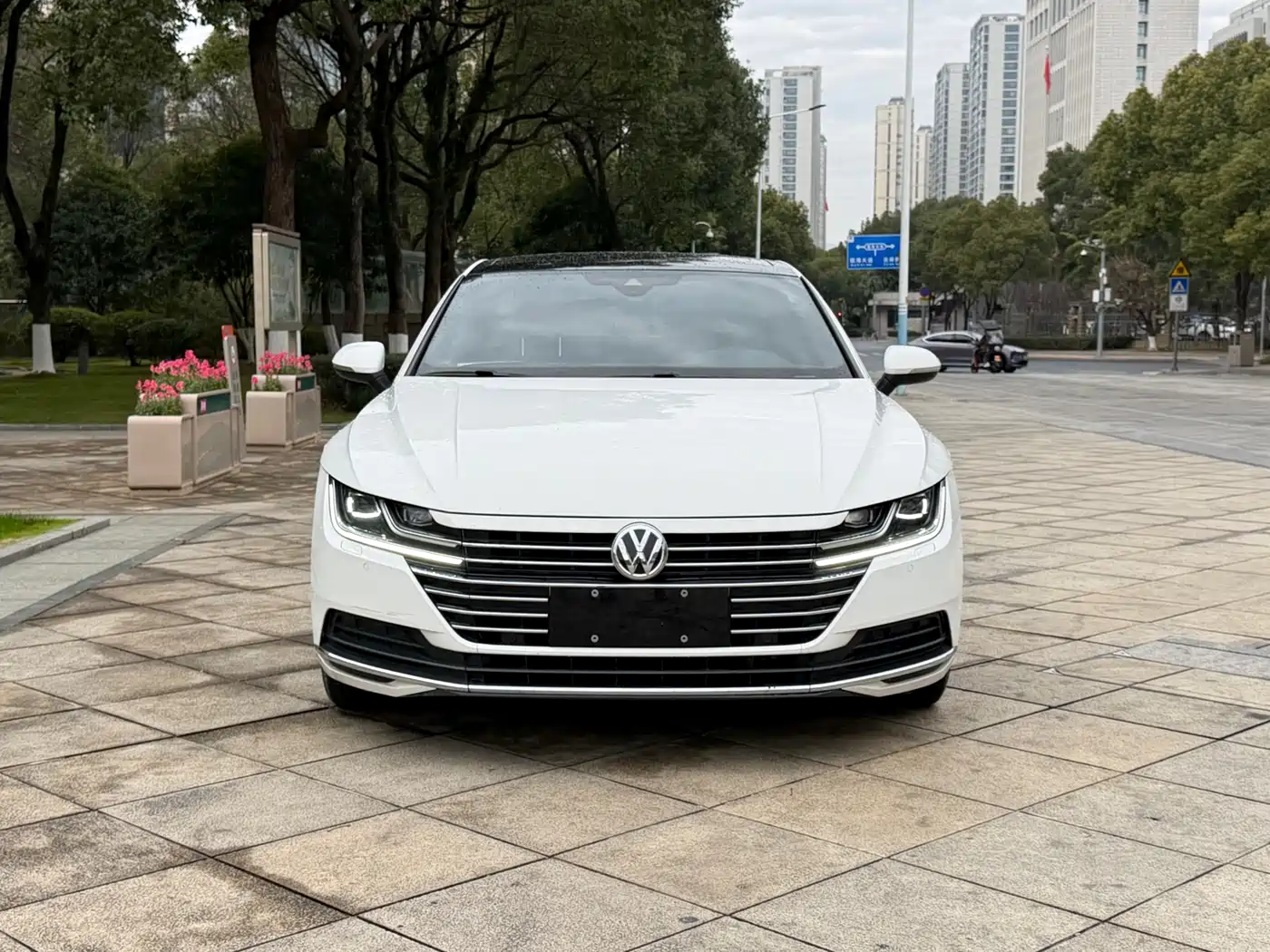 Volkswagen FAW-Volkswagen CC 2020 330TSI Glamour Version China VI фото 3